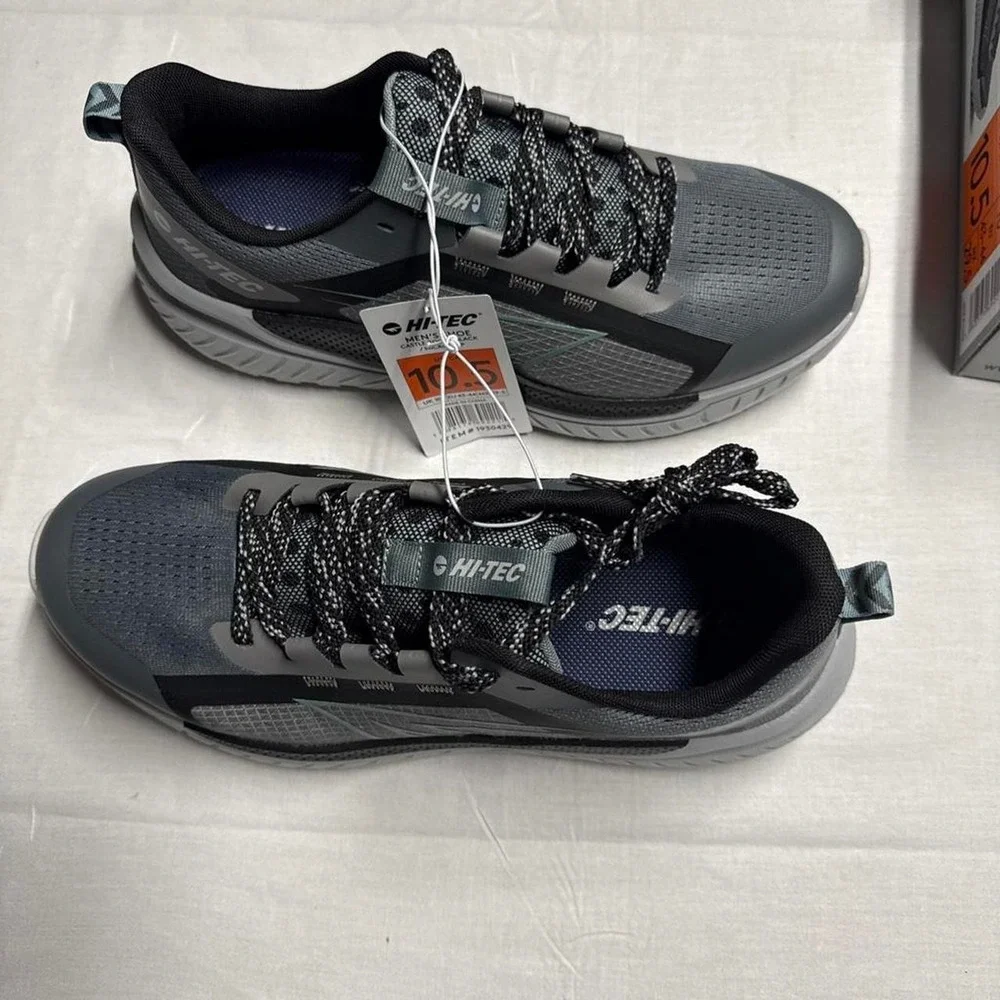 trail shoes size 10.5 ,new